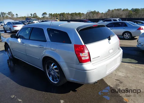2006 Dodge Magnum z USA, uszkodzony, nr VIN 2D8FV47V36H126119